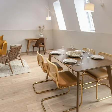 Apartahotel Monciak55 By Staylab