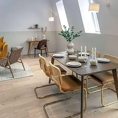 Monciak55 By Staylab 3*