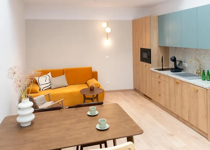 Aparthotel Monciak55 By Staylab