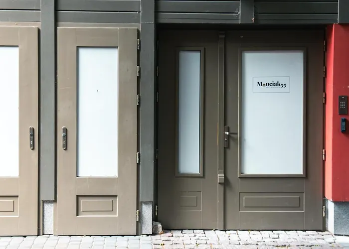 Monciak55 By Staylab